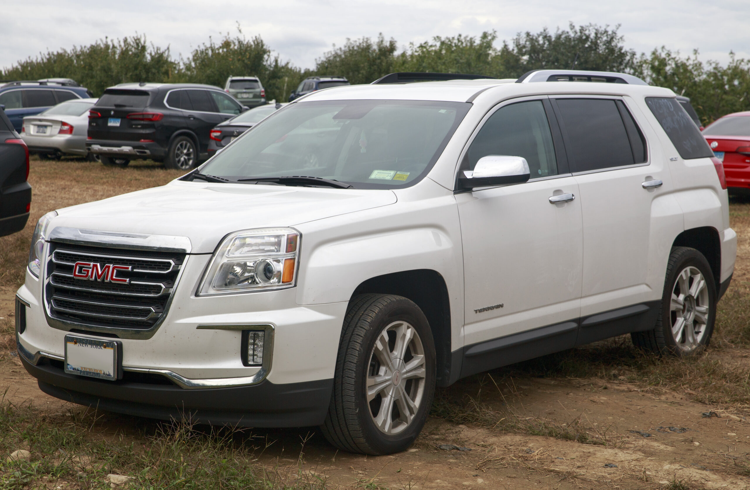 Best 5 Roof Rack Cross Bars for GMC terrain GMC Terrain
