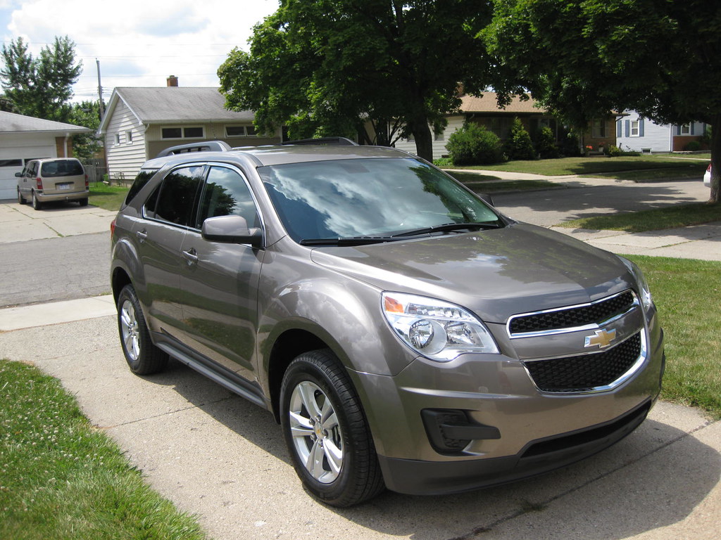 Best 5 Roof Rack Cross Bars for Chevy Equinox Chevy Equinox